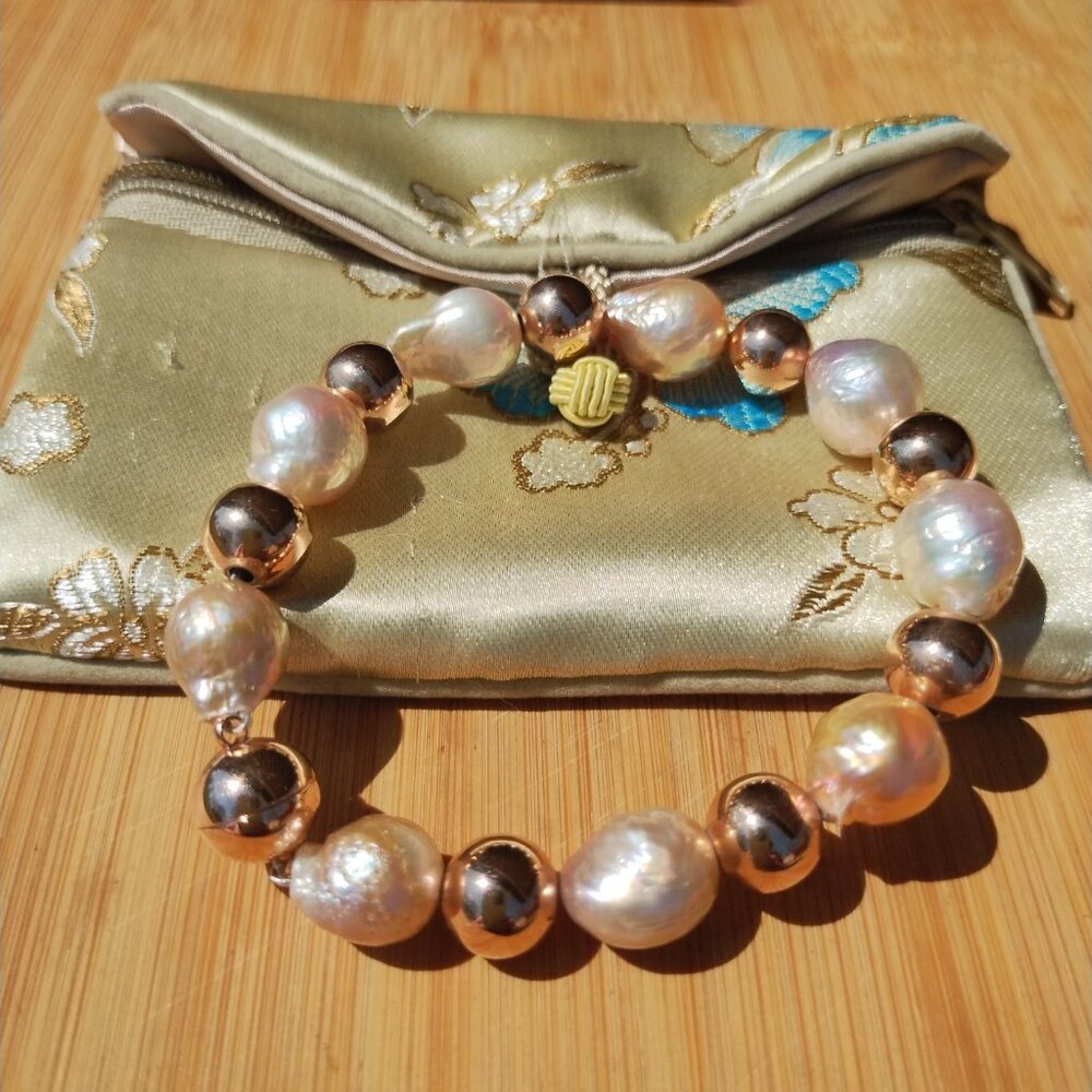 Honora Ming  Freshwater Pearl and Bronze Italia Bead Bracelet magnetic